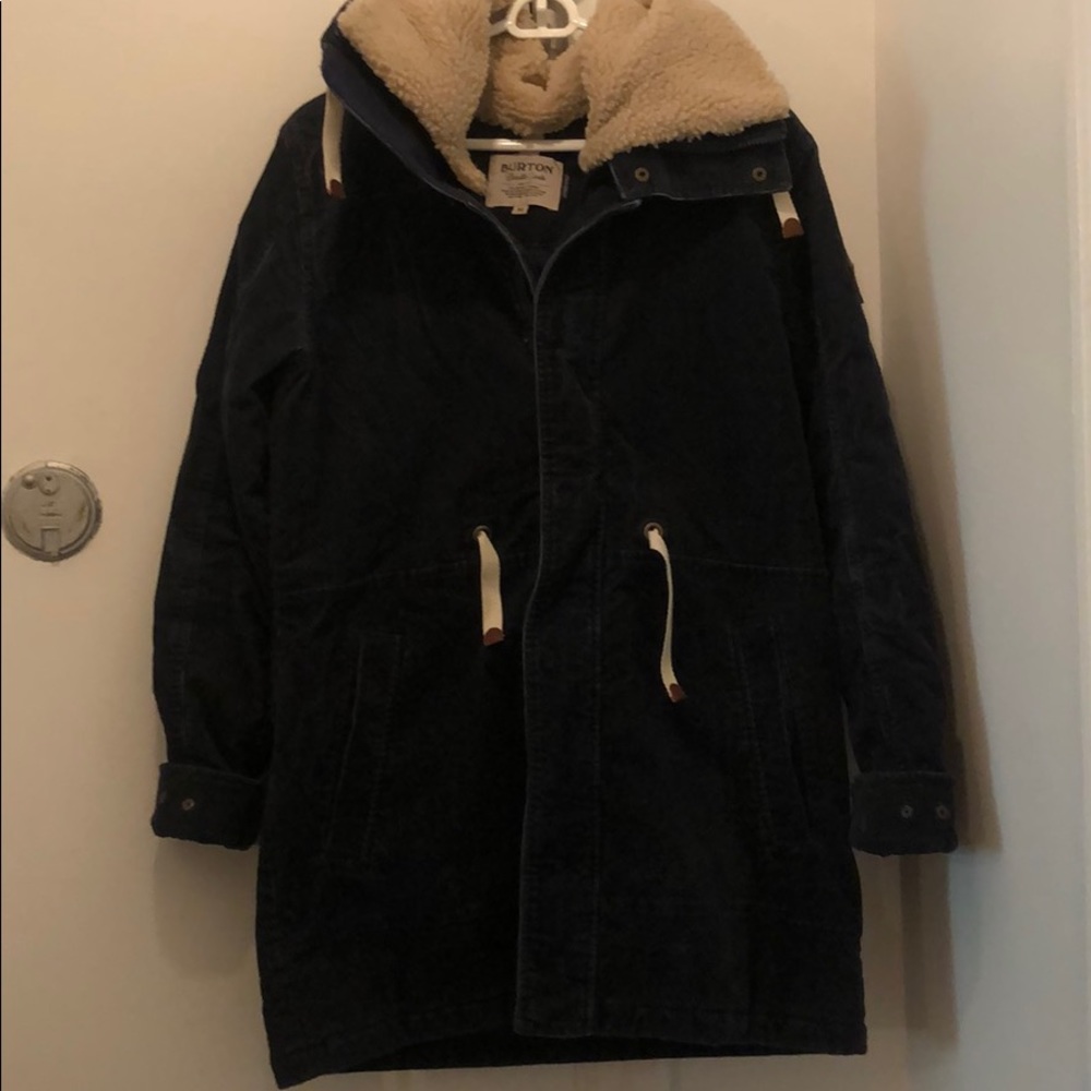 Burton women’s hazelton jacket in Navy